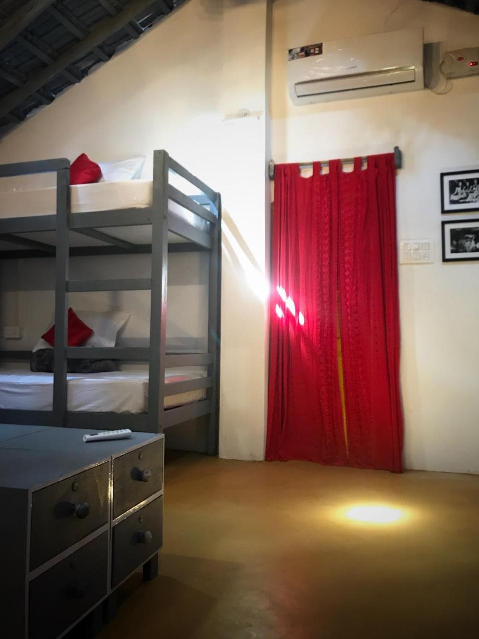 Craft Hostels Anjuna Exterior photo